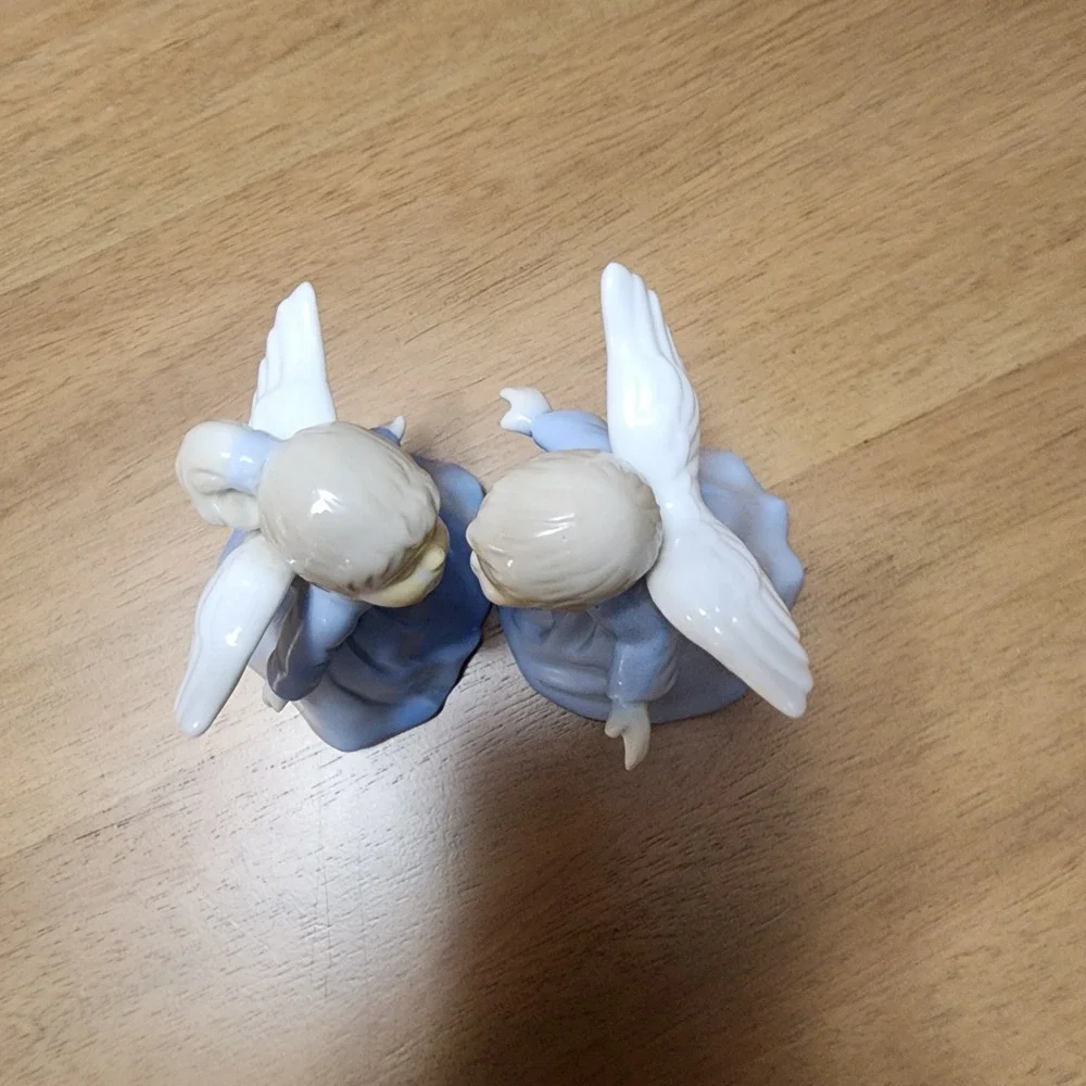 Vintage Pair Of Kissing Angel bells Blue And White Porcelain